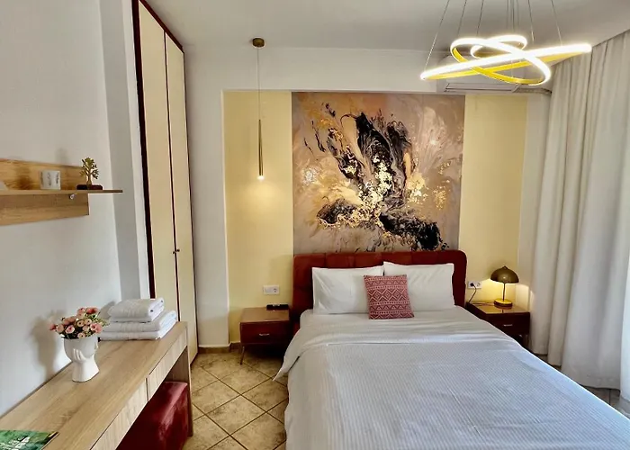 City1 Lux Serres